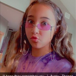 Meet your Posher, Victoria